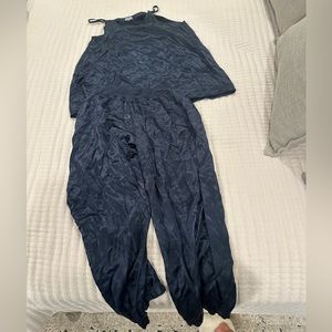 Pj Harlow silk navy pajama tank top size medium - also listed as set